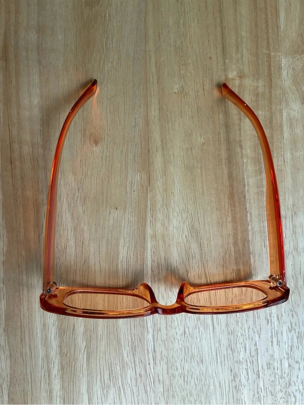 Vintage-Inspired Translucent Orange Rectangular Sunglasses